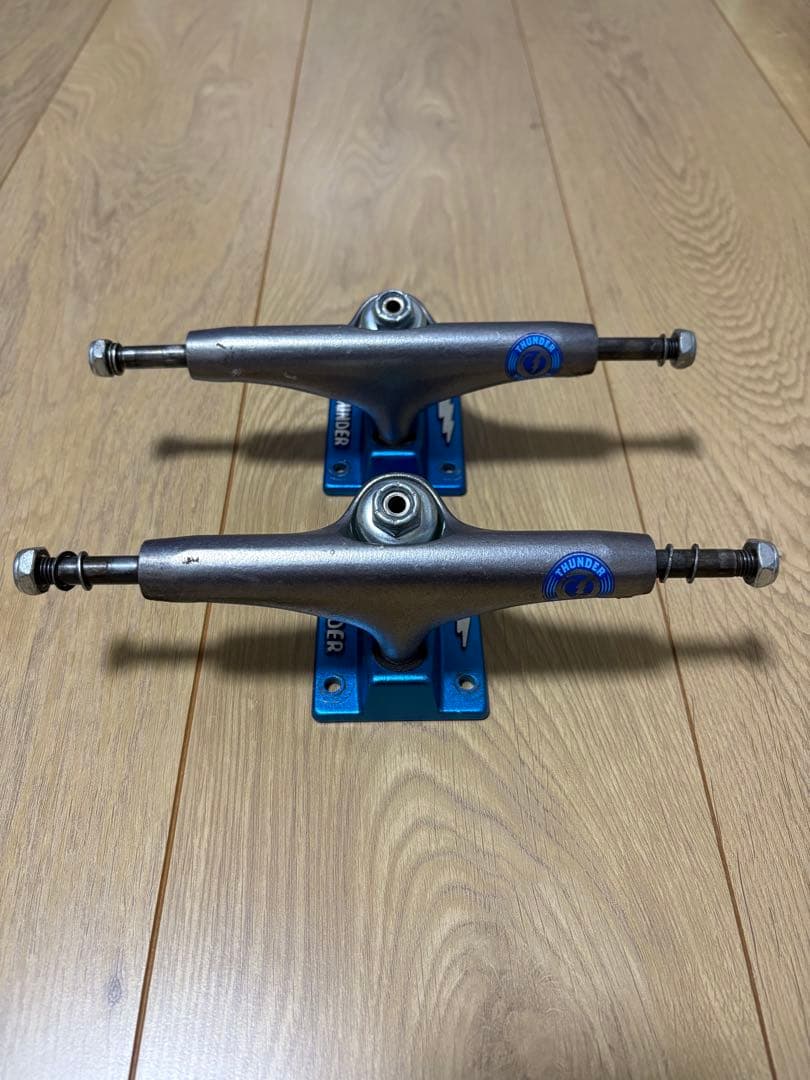 サンダートラック HOLLOWLIGHT 147HI