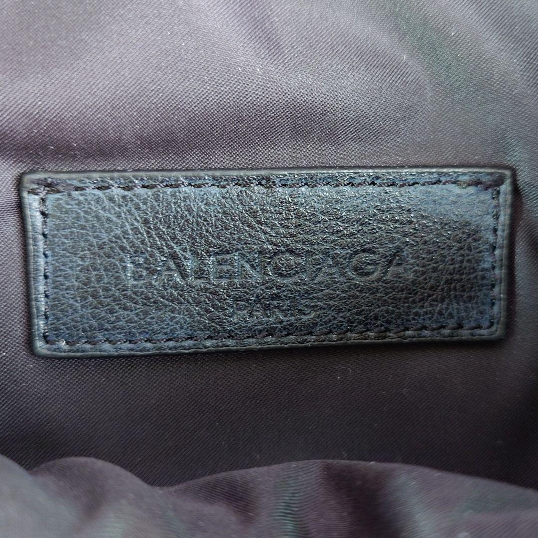 バレンシアガ エブリデイ ボディバッグ クロスボディ 黒 レザー ユニセックス