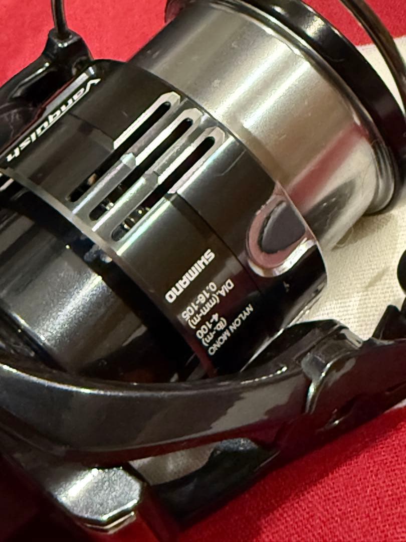 美品★シマノ 19ヴァンキッシュ C2000S ハンドル未使用 ★お値引き可能★