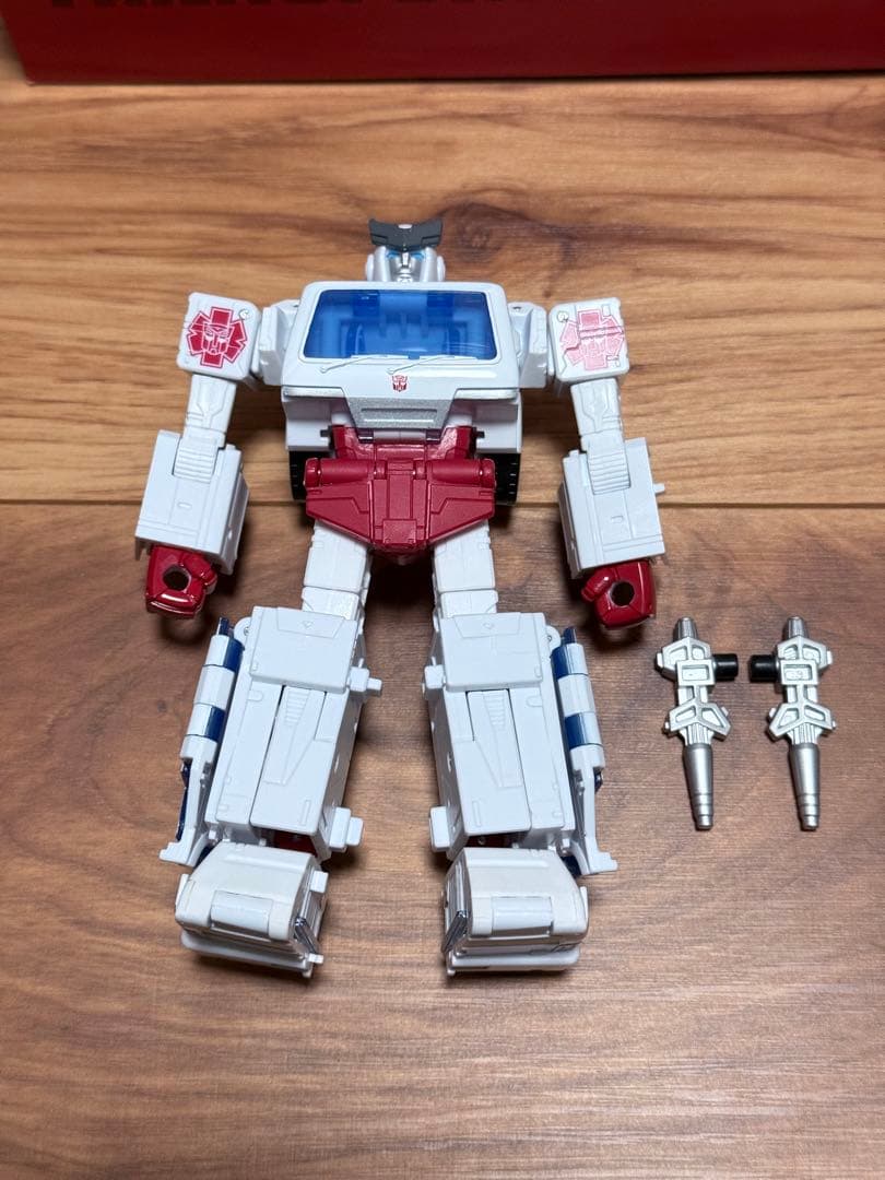 トランスフォーマー　スタジオシリーズ　ラチェット