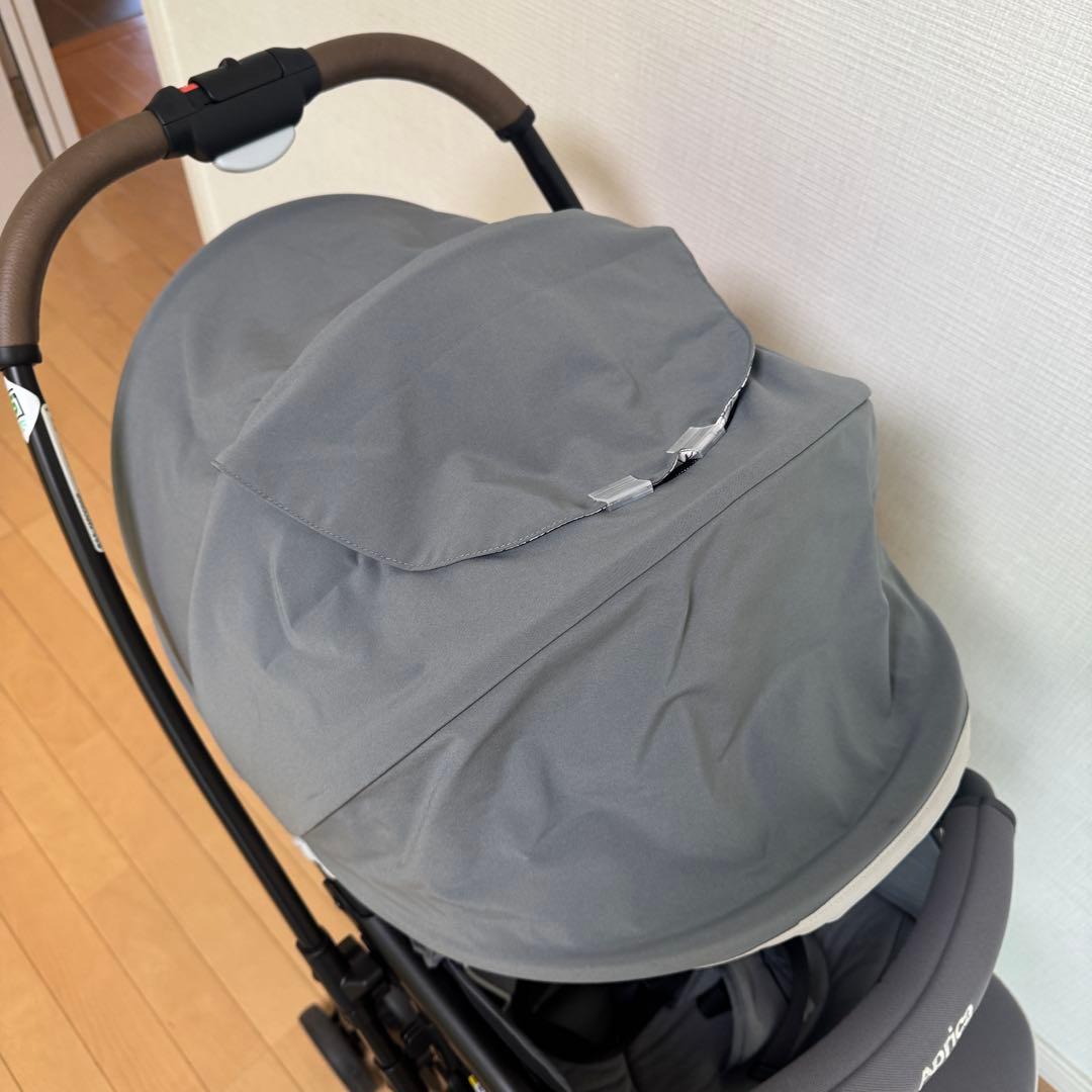 【美品】2023年モデル　アップリカ　カルーンエアー　A型 ベビーカー グレー