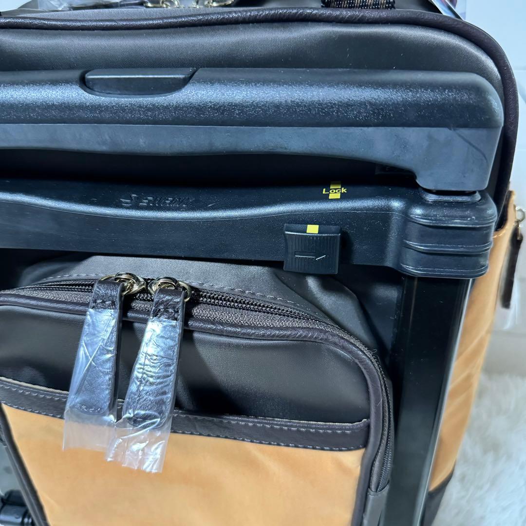 新品未使用✨SWANY スワニー　D-316 パパーゴ 4輪ストッパー　キャリー