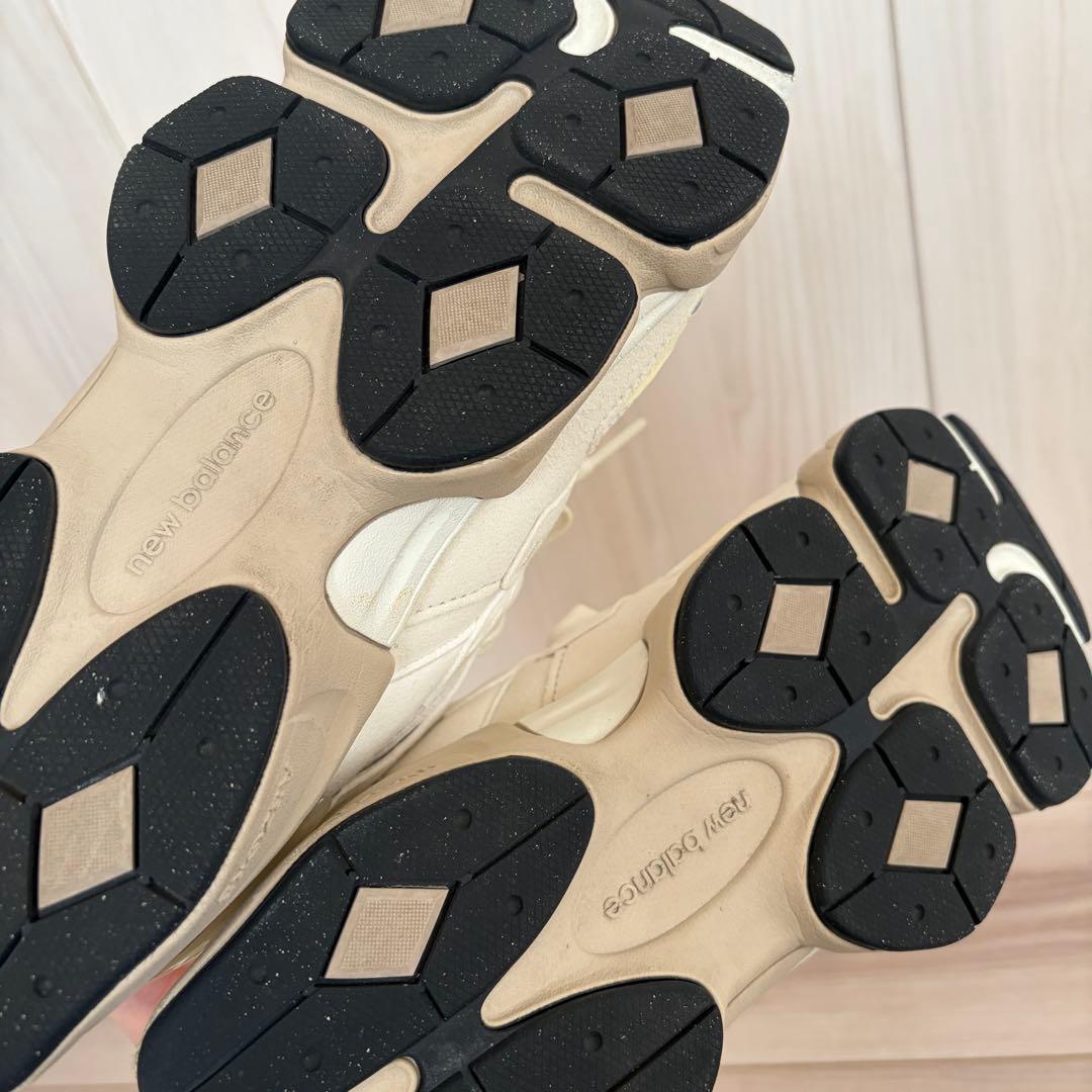 ニューバランス スニーカー レディース　GC9060 ホワイト25cm