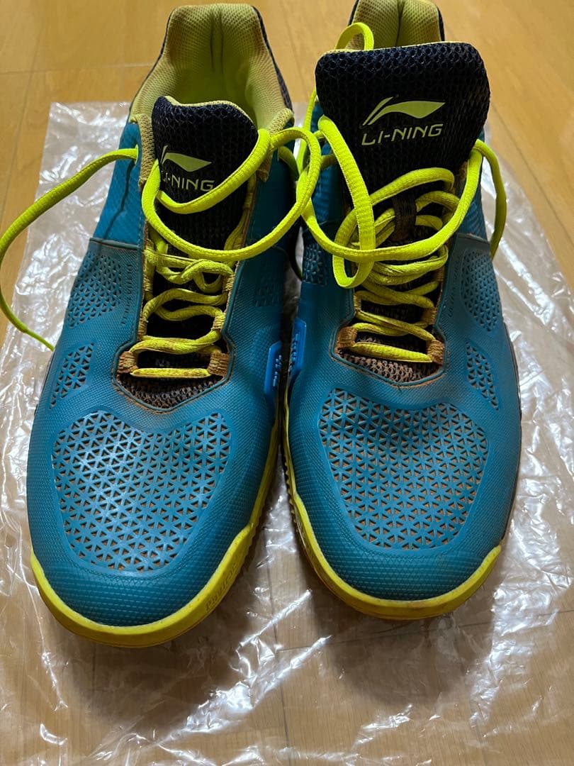 チリッチ　本人着用　シューズ