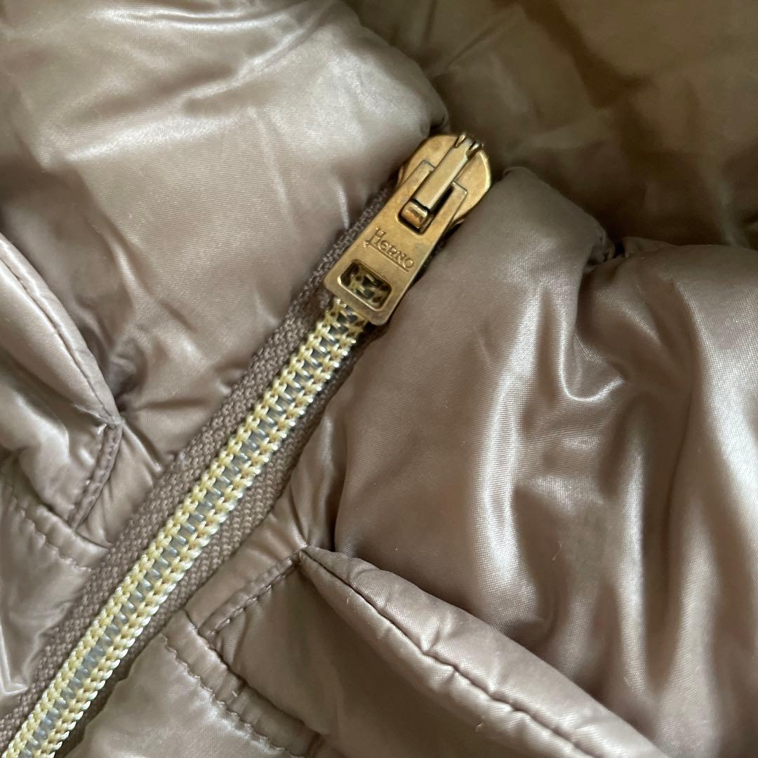 HERNO フード付きダウンベスト ベージュ