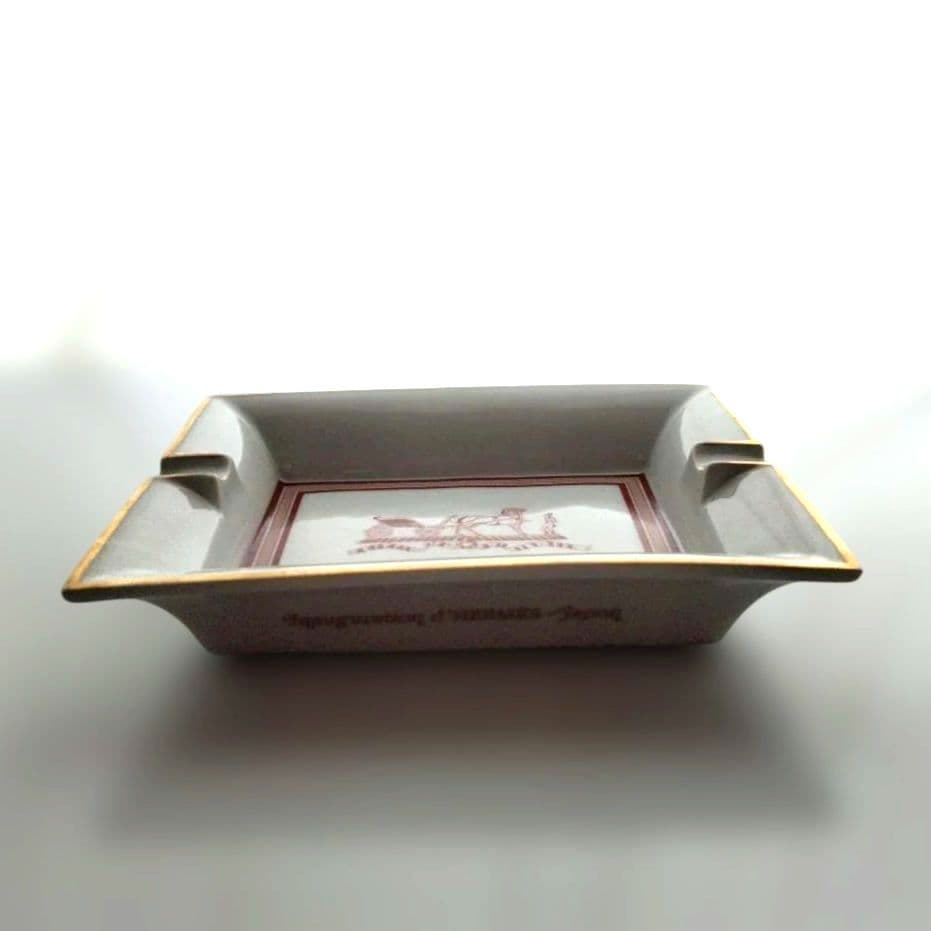 HERMES　エルメス　アッシュトレイ　スクエアプレート　 陶器製灰皿 馬車
