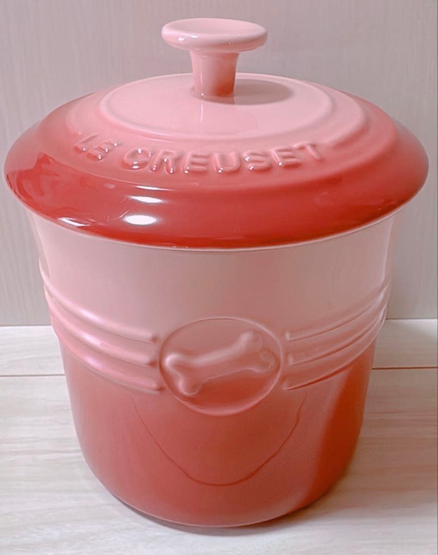 ル・クルーゼ　ペットフードコンテナー