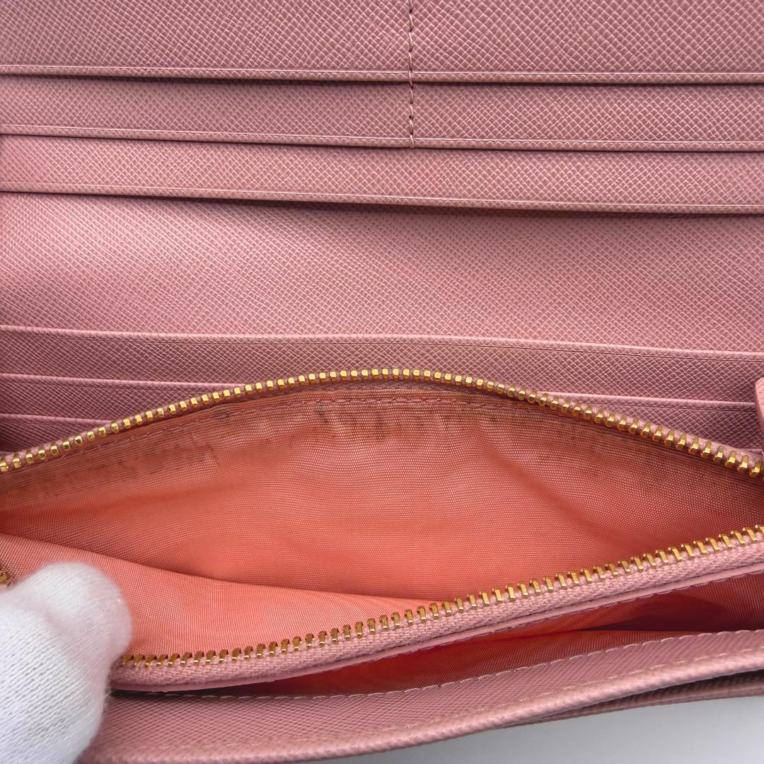PRADA サフィアーノ 長財布 ピンク ゴールド金具 箱・カード付 メタル