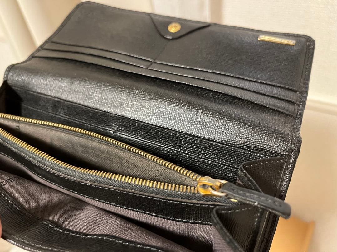 FENDI フェンディ 財布 長財布 黒 ブラック
