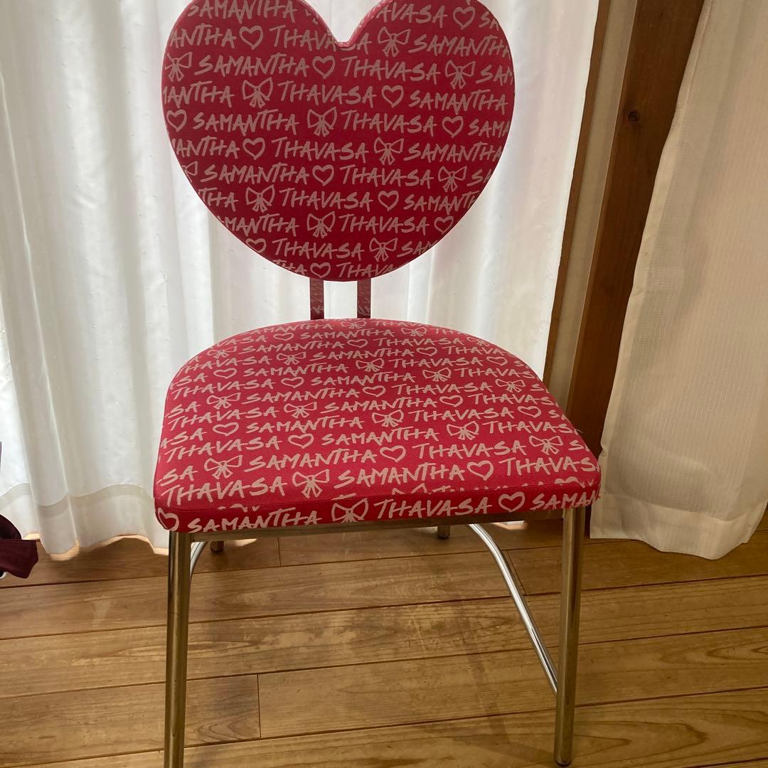 サマンサタバサ　椅子