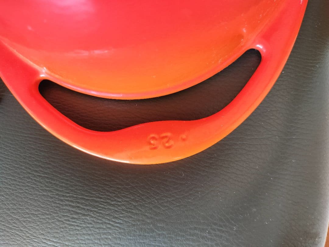 Le Creuset 両手鍋 オレンジ　25センチ