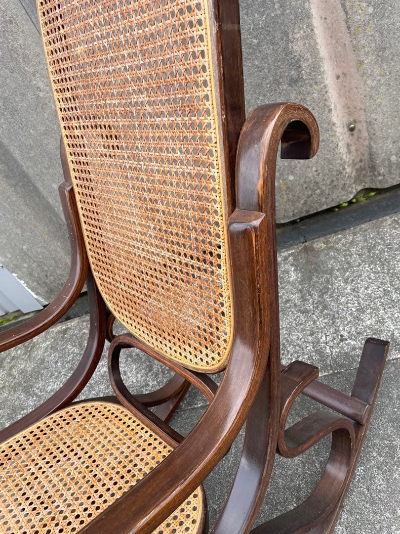 ビンテージ/ラタン/籐家具/曲木/ロッキングチェア/アームチェア/チェア/椅子