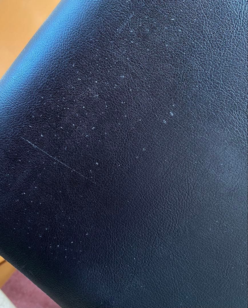 ご成約済み　合成皮革　2人掛けソファ　黒