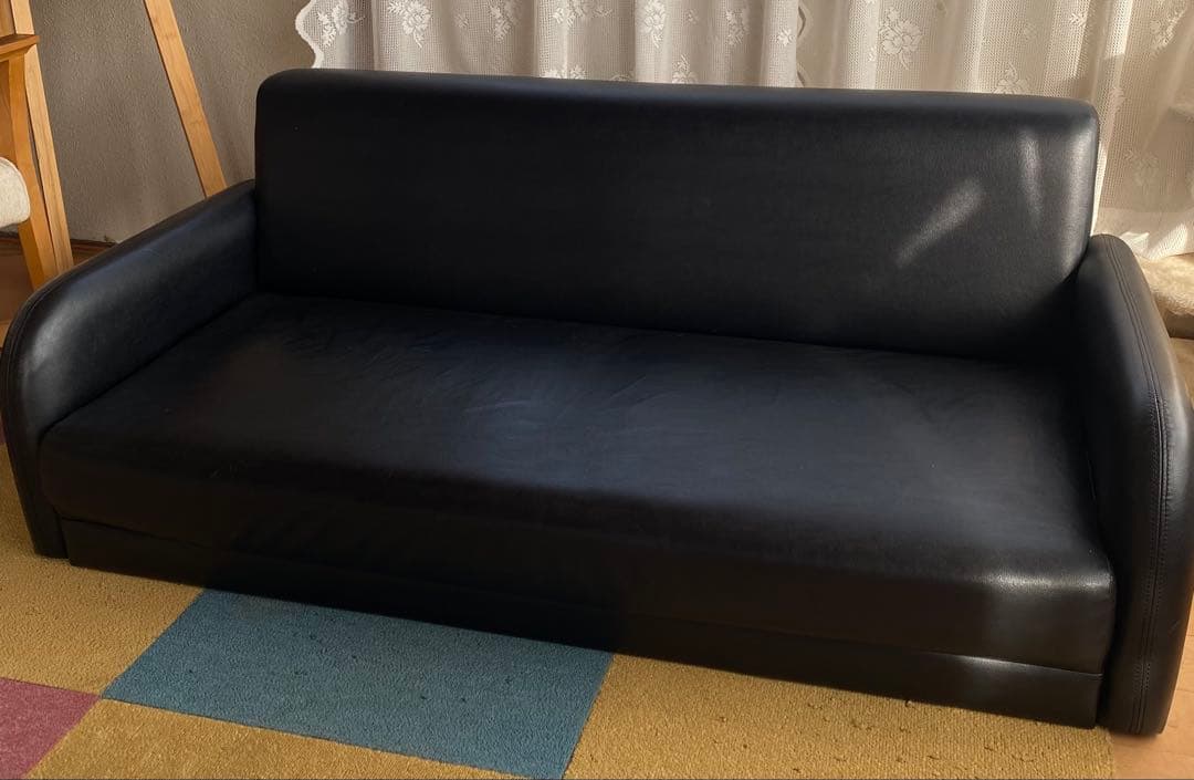 ご成約済み　合成皮革　2人掛けソファ　黒
