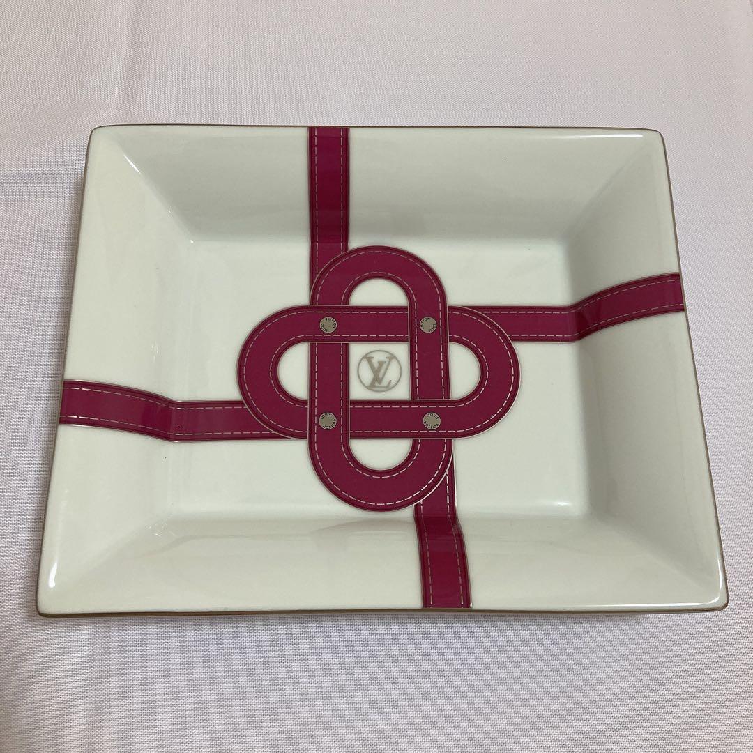 ルイ・ヴィトン デザインプレート　皿
