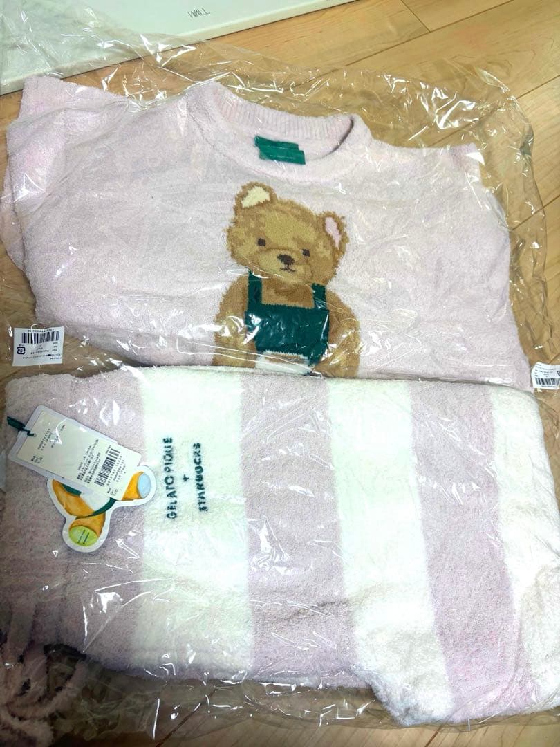 GELATO PIQUE + STARBUCKS パジャマセット