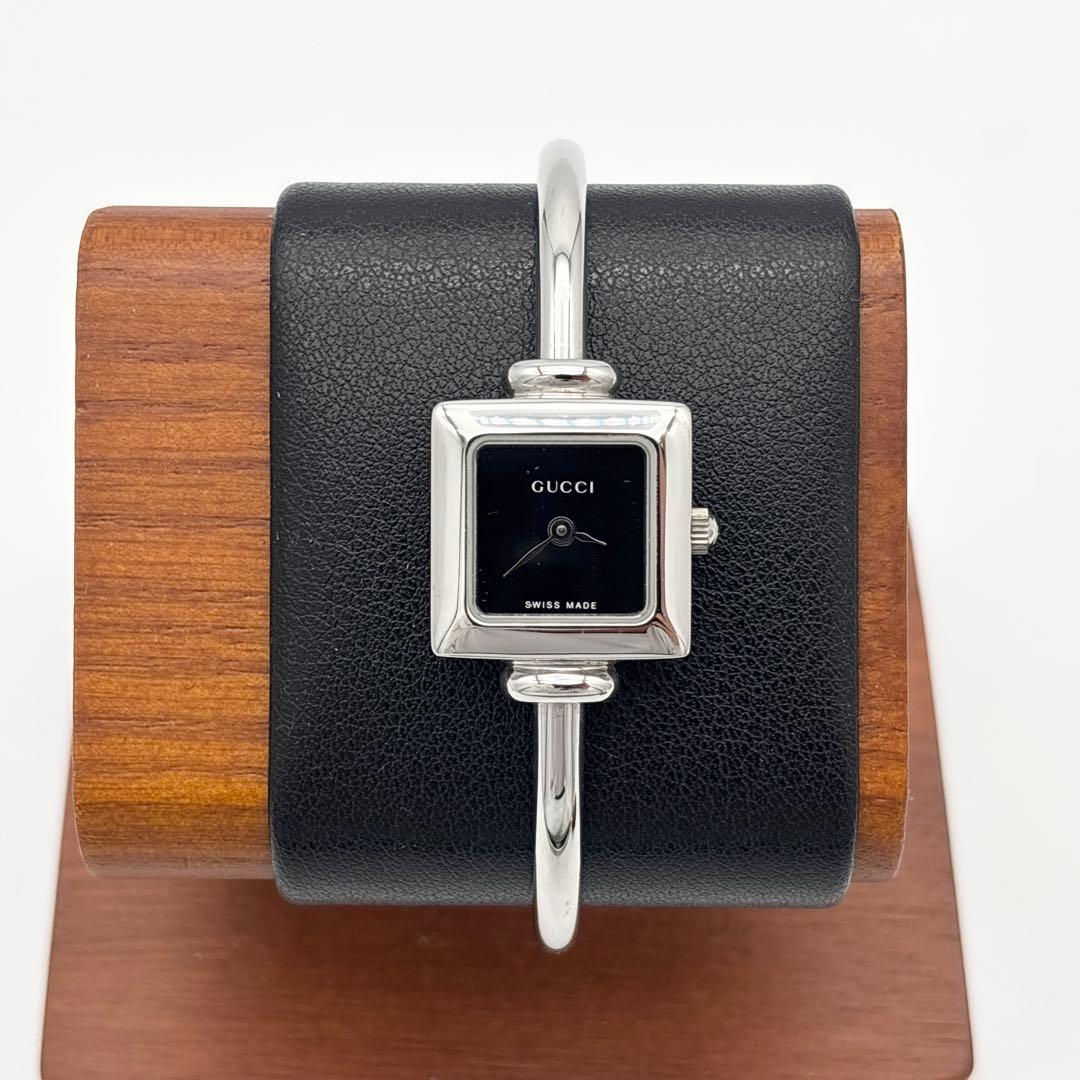 【美品】GUCCI 1900L バングルウォッチ 腕時計 シルバー スクエア