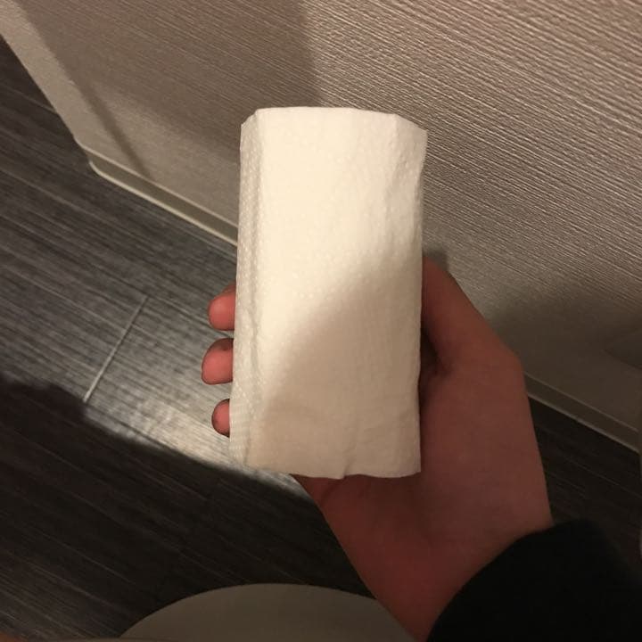 トイレットペーパー