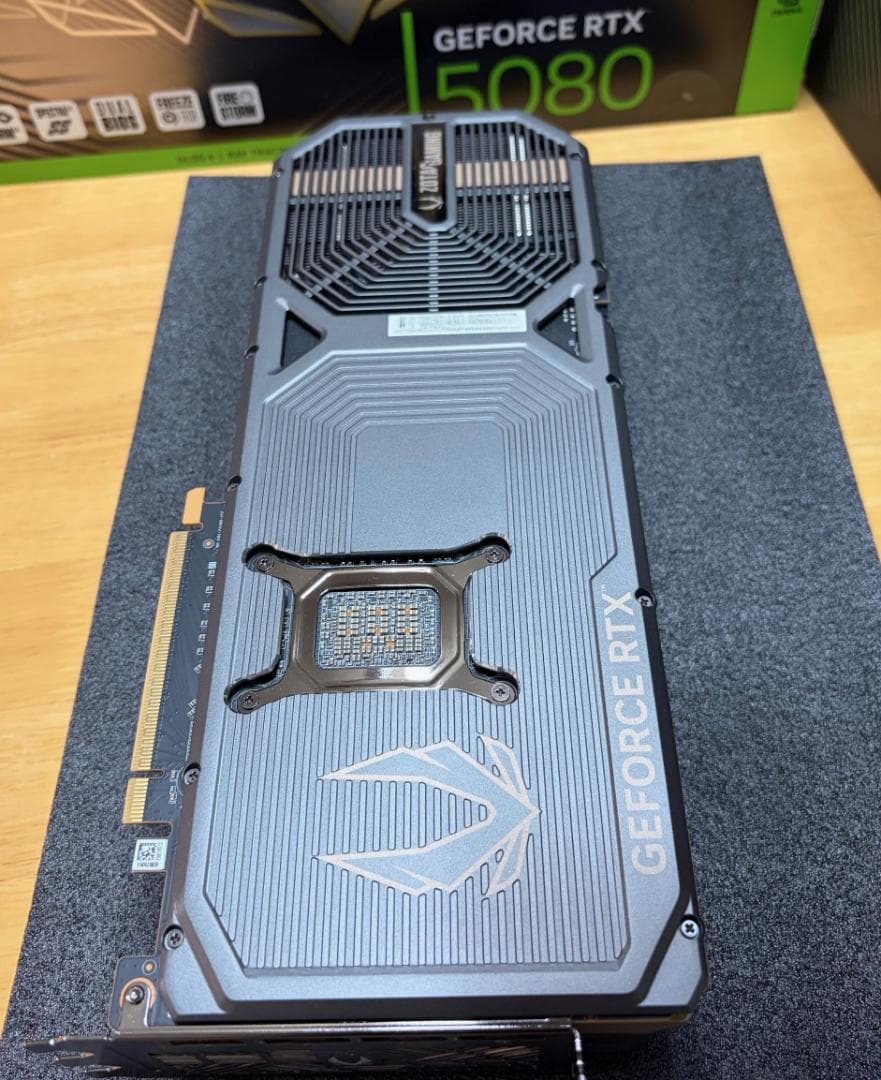 グラフィックボード・グラボ・ビデオカード ZOTAC RTX 5080 AMP Extreme INFINITY