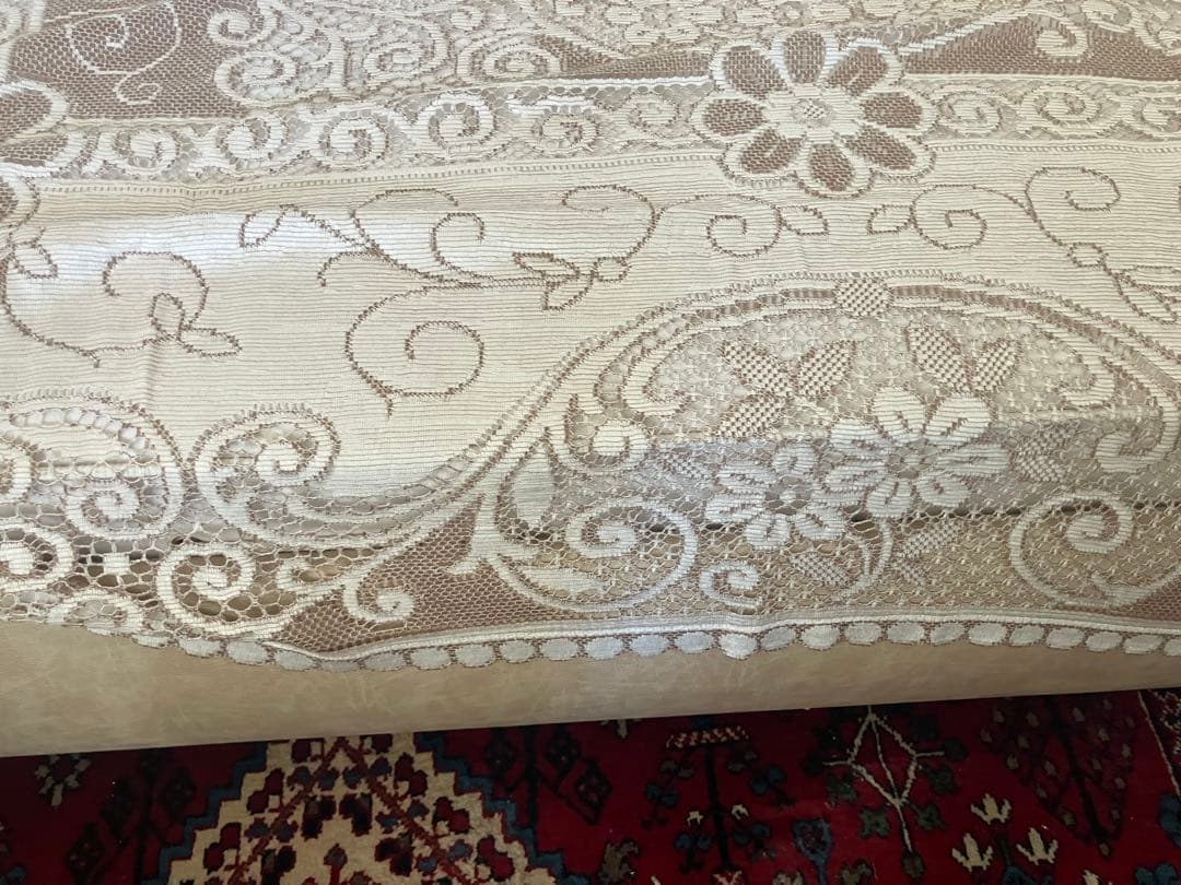 フランス製ビンテージ花柄大テーブルクロスとナプキン6セット　ベージュ白系　未使用