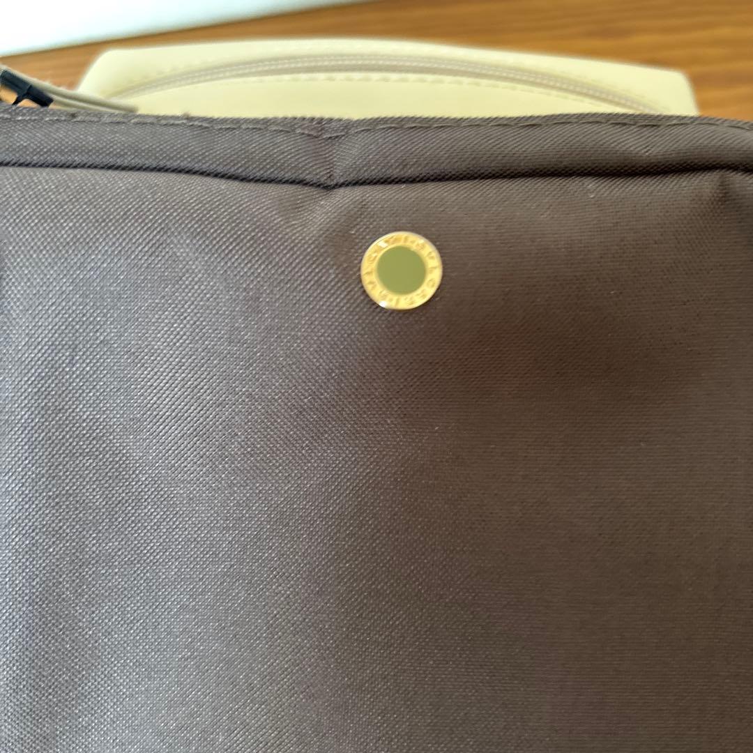 くろにゃ 。エミレーツ航空アメニティ2セット新品未開封