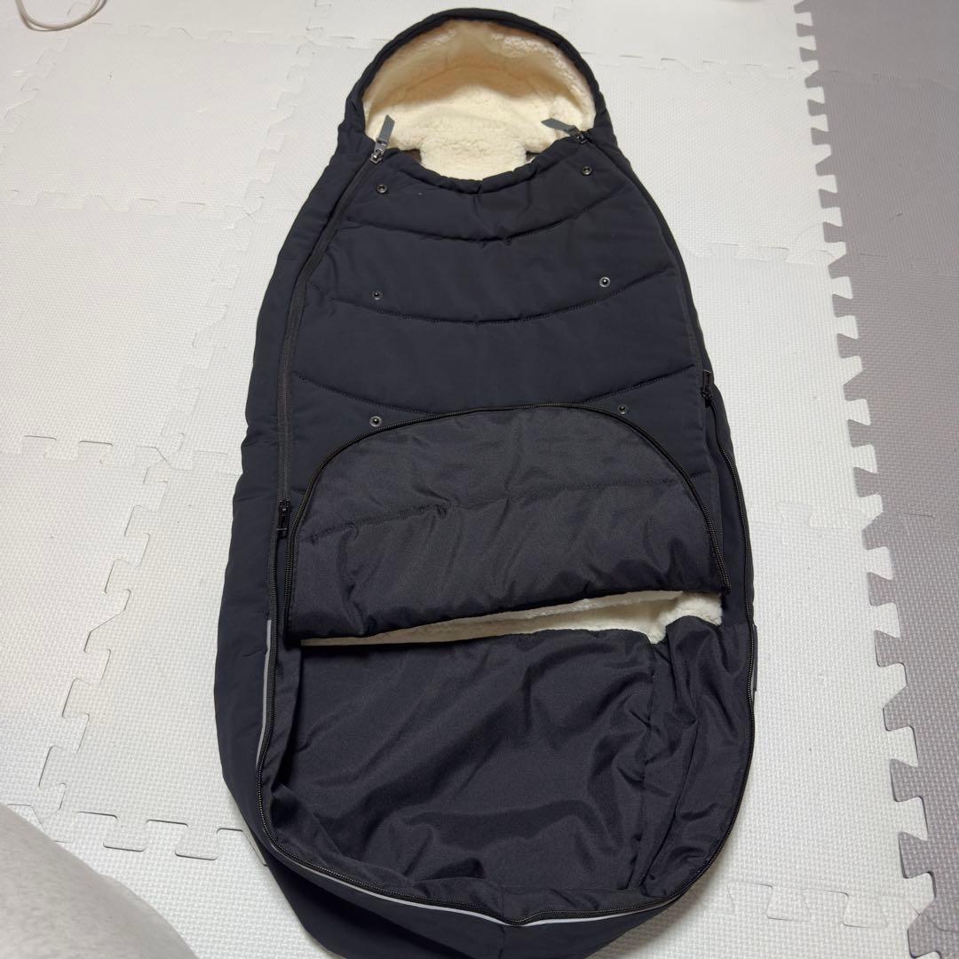 サイベックス　プラチナムフットマフ　セピアブラック