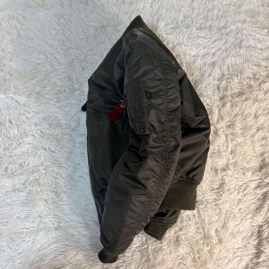 ALPHA アルファインダストリーズ　MA-1 フライトジャケット　リバーシブル