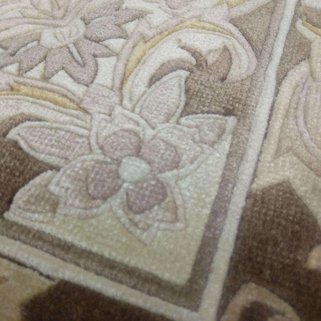 シルク緞通　シルク段通　玄関マット　手織り　高級　新品　未使用　大きいサイズ