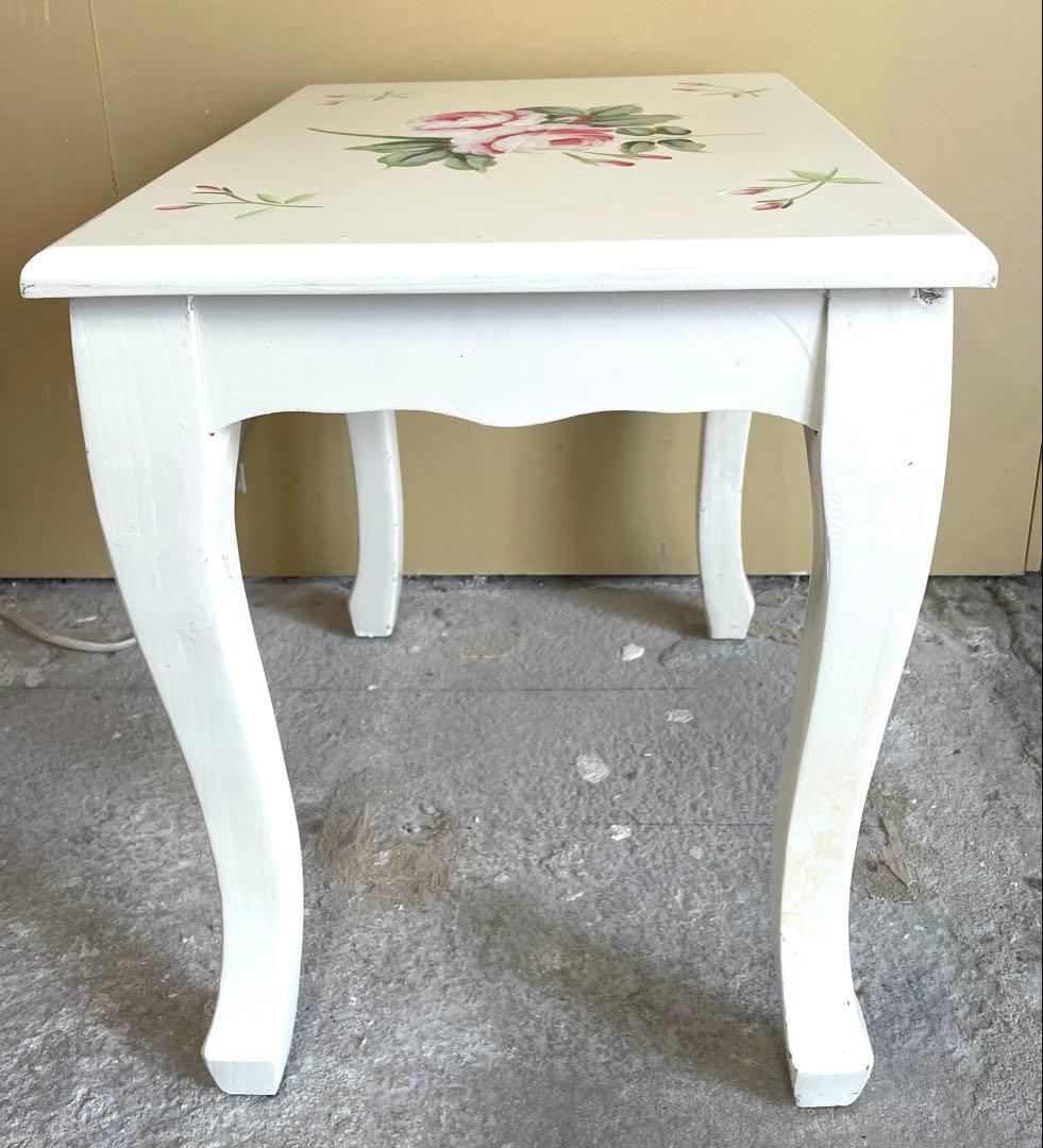 ホワイト花柄ペイントサイドテーブル