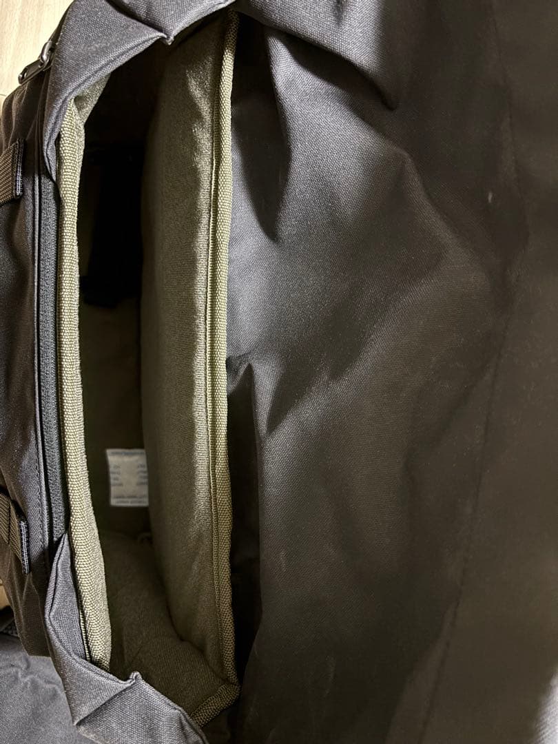 「PILOT UPGRADE」ブロンプトン用バッグ 10Lブラック フラップ式