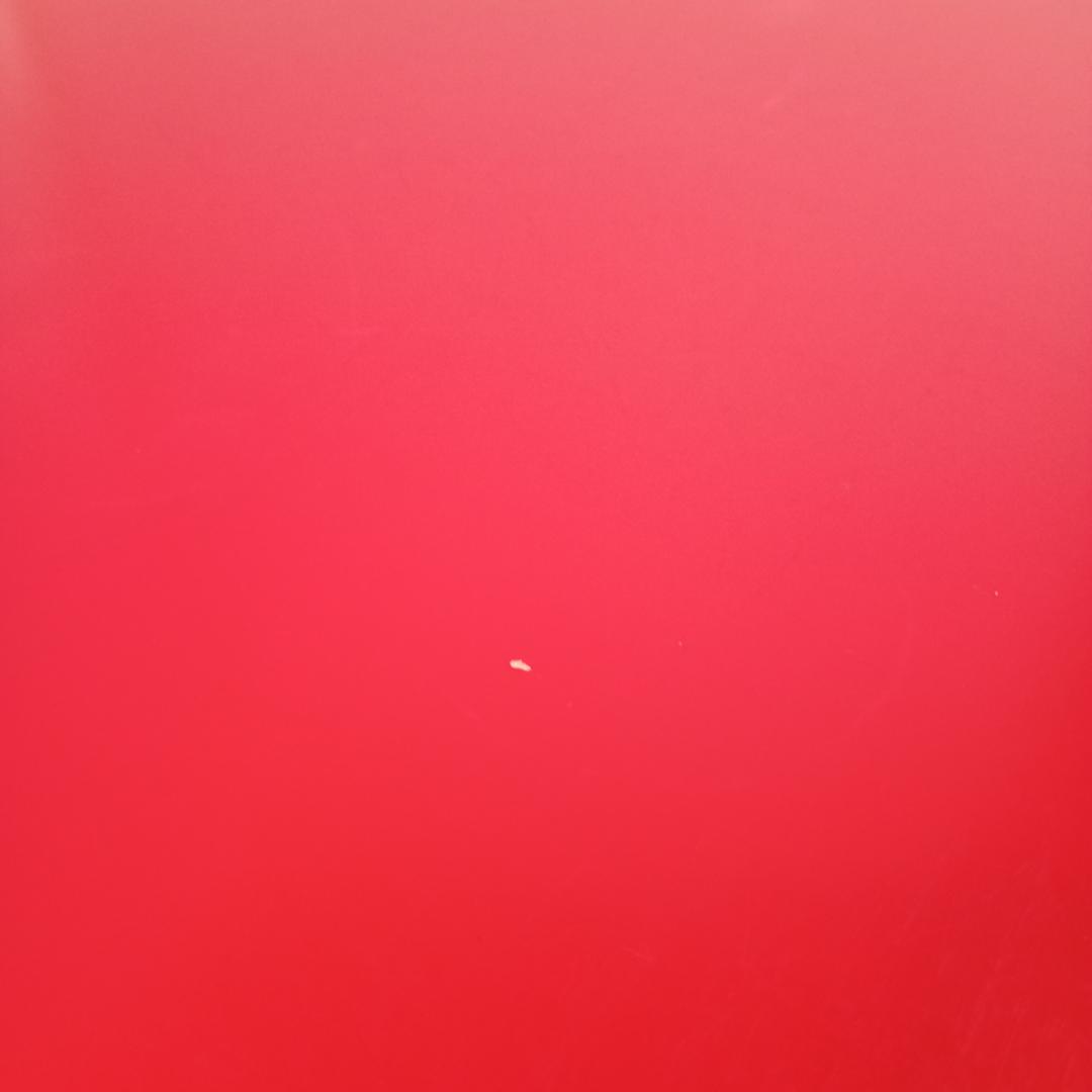 かわいい赤いテーブル　センターテーブル　折りたたみレトロ感あり　90-60-32