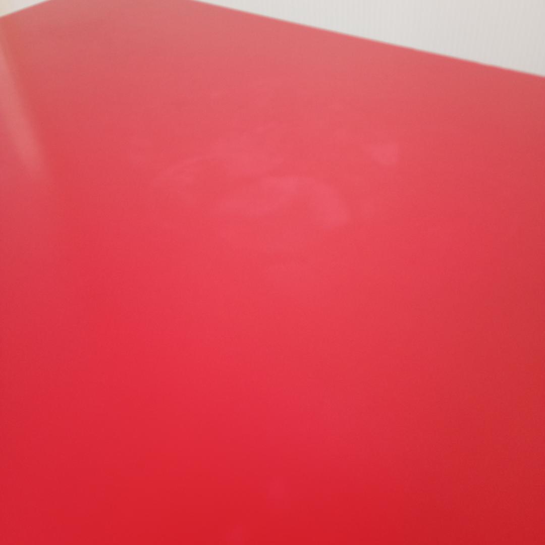 かわいい赤いテーブル　センターテーブル　折りたたみレトロ感あり　90-60-32