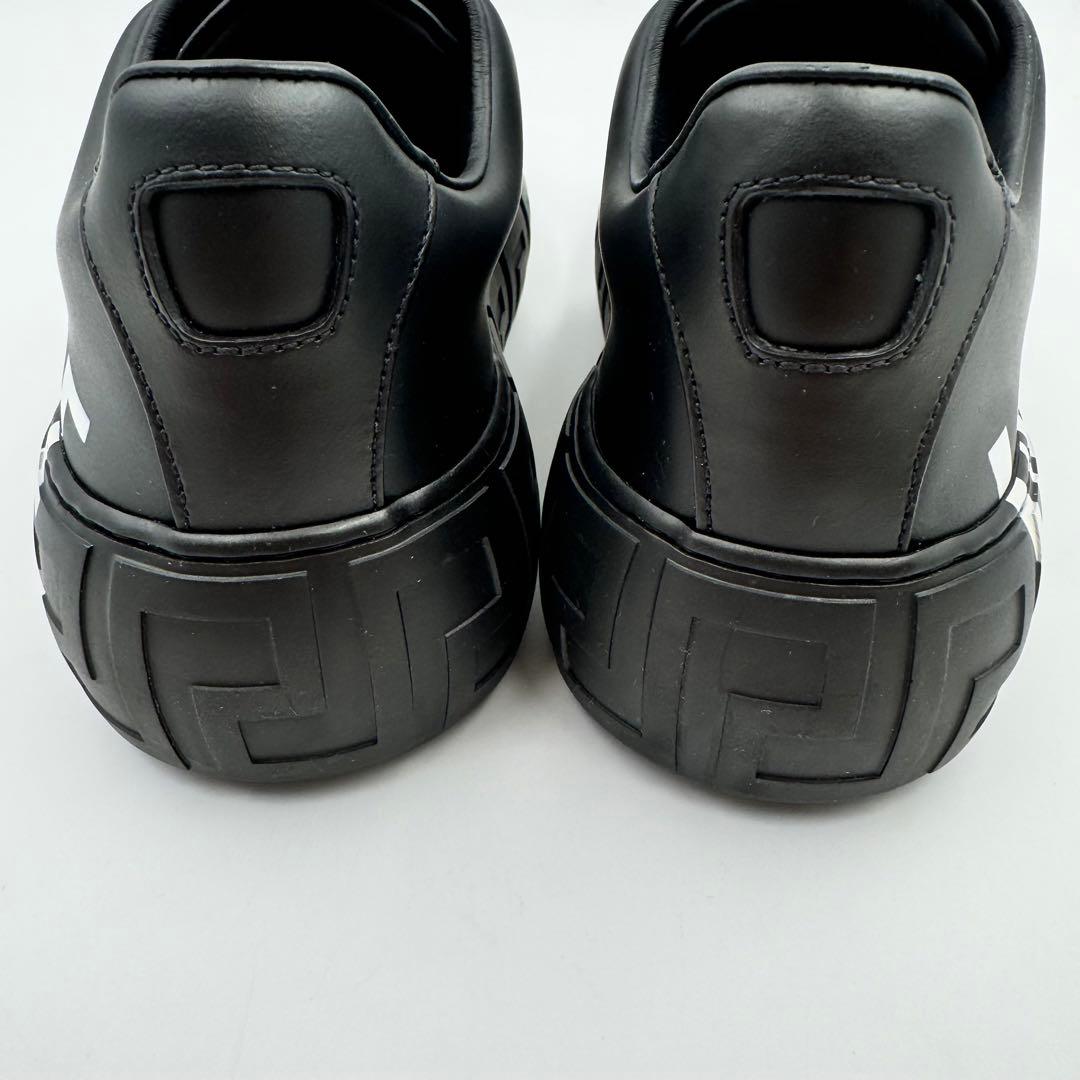 新品✨VERSACE ローカットスニーカー　レザー　ブラック　ロゴマーク