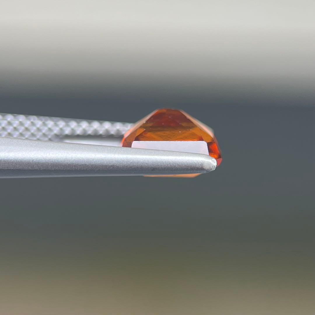 スリランカ産非加熱天然グロッシュライトガーネットルース