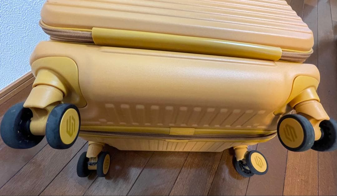 EDGELINKエッジリンクACEエーススーツケースMサイズ52Lオレンジ