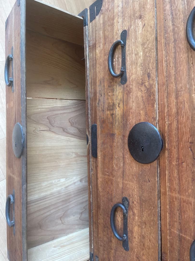 時代箪笥　アンティーク　和箪笥　丸金具　桐箪笥　古家具　骨董