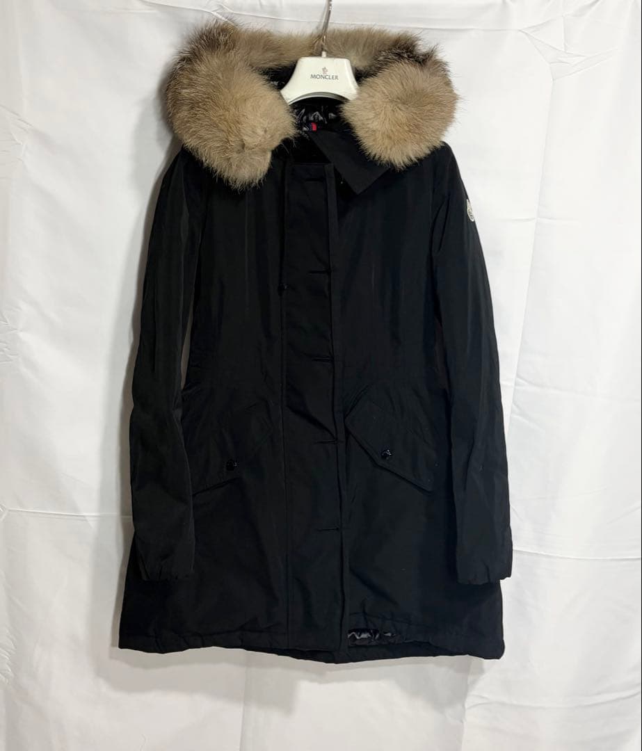 ［極美品］モンクレール　レディース　ダウンジャケット　ロングコート　リアルファー