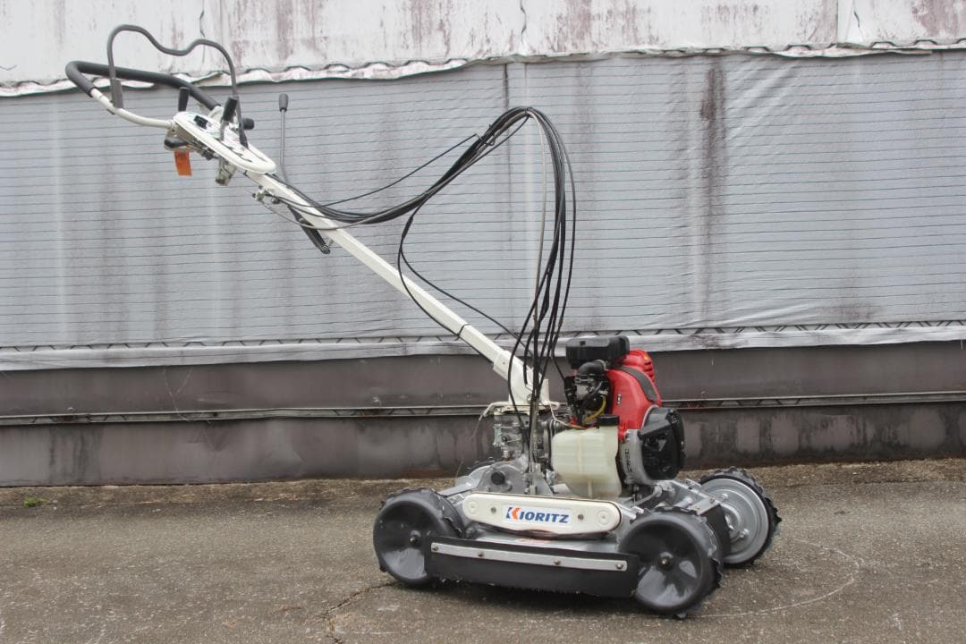 草刈機　オーレック　スパイダーモアー　AZ851　爪新品　４WD