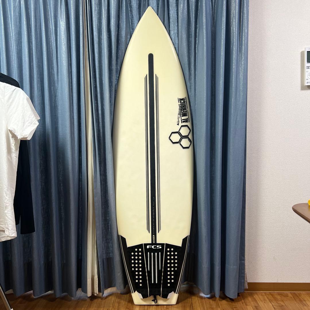 美品　アルメリック　ネックベアード2　スパインテック　サーフボード