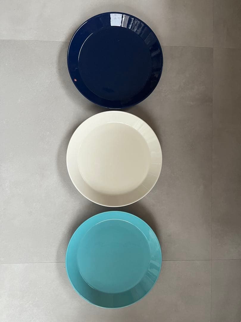 イッタラ ティーマ 26cm プレート ターコイズ 廃番　ホワイト　ネイビー