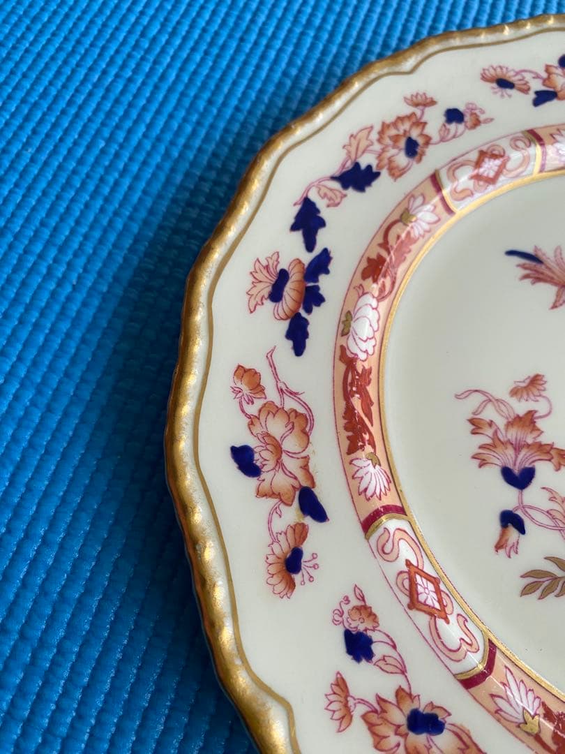 ロイヤルドルトン　プレート　一枚