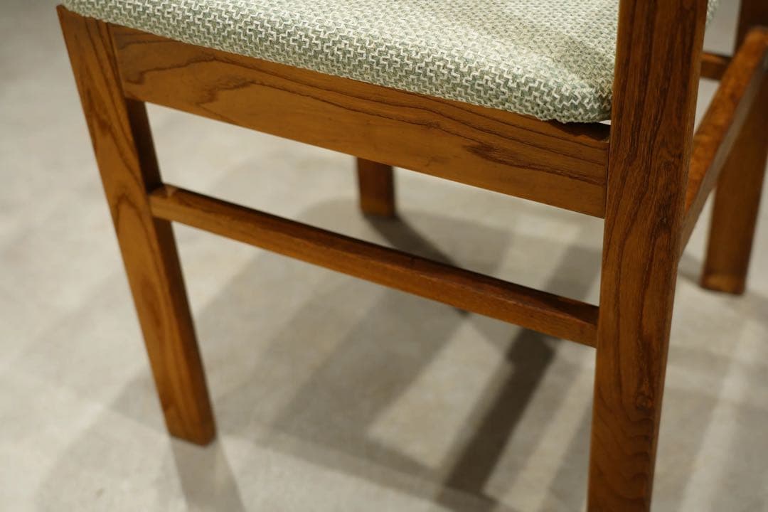 ダイニングチェア　ストリップドファニチャー　北欧