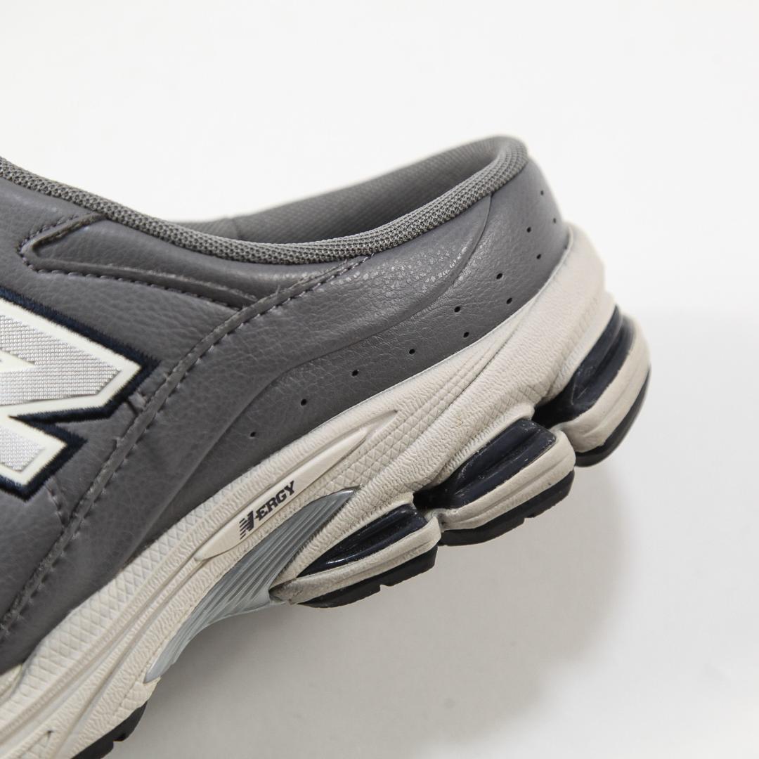 極美品 New Balance M2002RMJ US9.5D ダークグレー