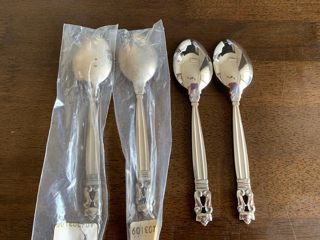 ジョージジェンセン　ACORN デザート/ティースプーン スターリングシルバー