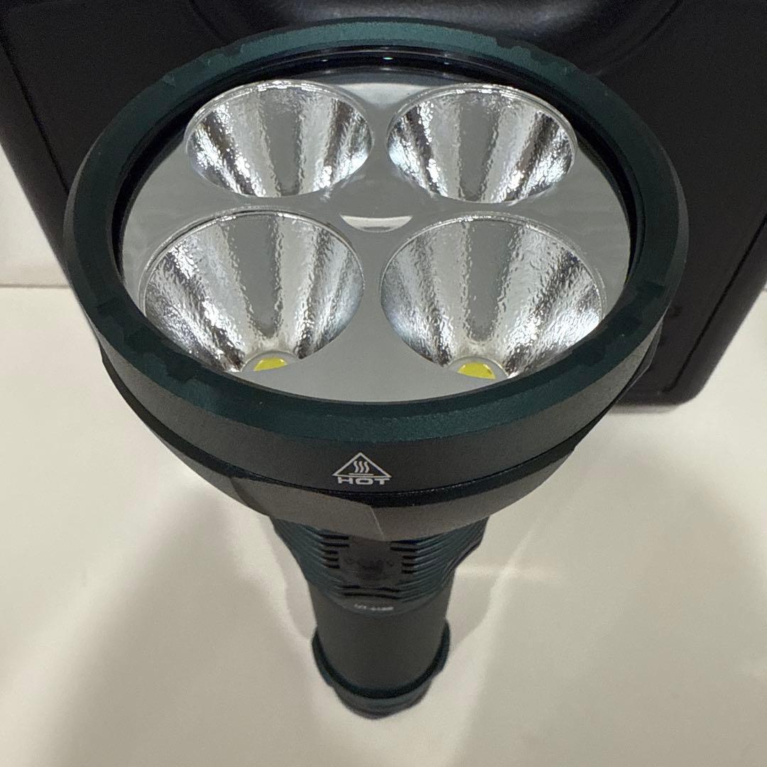 GENTOS ジェントス 充電式ライト UT-618R