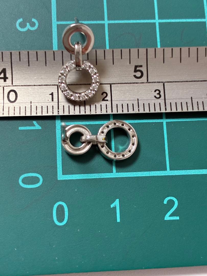 ヴァンドーム青山　ダブルサークル　ダイヤモンドプラチナピアス