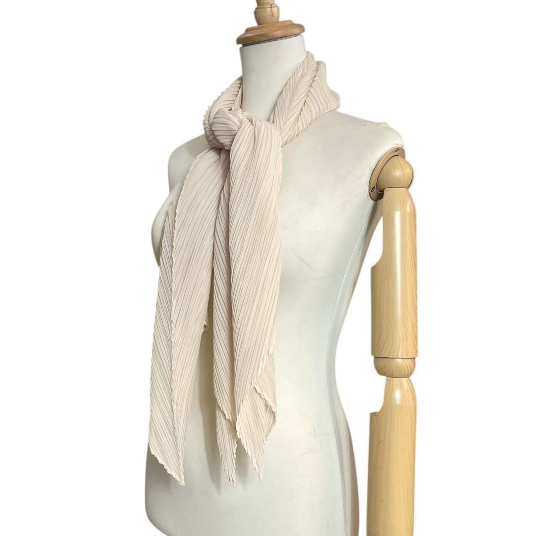 美品⭐︎PLEATS PLEASE ISSEY MIYAKE プリーツスカーフ
