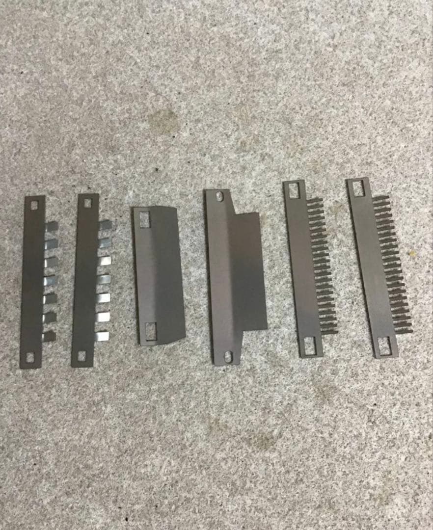 小野式製麺機1型　両刃用　ステンレス櫛刃(2.2mm・6.3mm) オリジナル②
