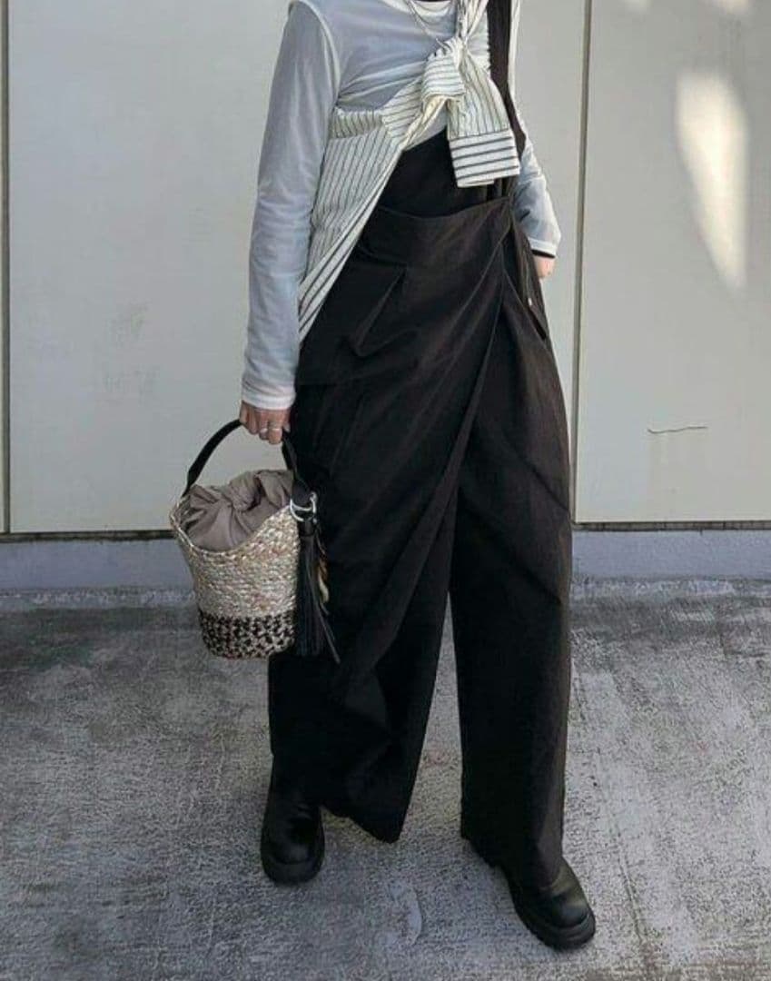 美品 イアパピヨネ スミスタイル ワンショルダーラップサロペット25SS