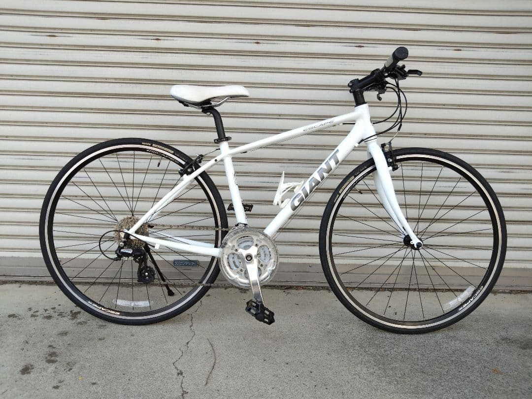 ジャイアント　GIANT　エスケープR３　Escape　R３　神奈川　引取限定